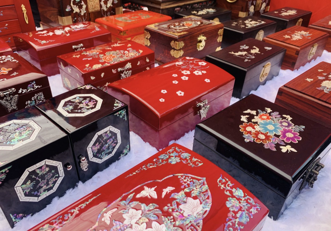 探索&ldquo;文旅+&rdquo;發展模式 好客山東&middot;山東有禮&rdquo;文化和旅游商品進景區濟南泉城廣場站開幕